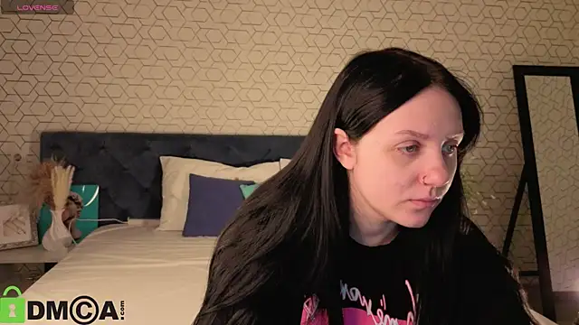 Snapshot of Kvetachka chatting on 11-16-25, 01:55 Kvetachka online show from 11-16-25, 01:55