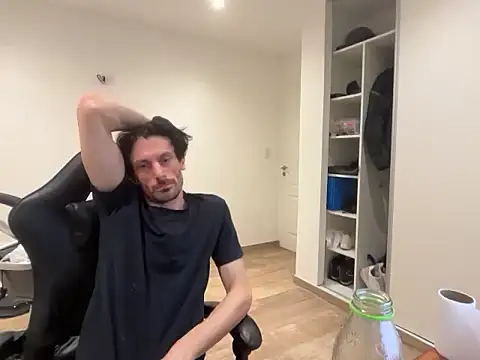 nicolaaaaas online show from 11-07-25, 08:14