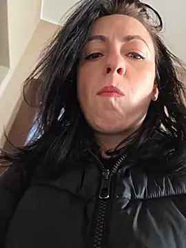 lovewildguy1 online show from 04-01-26, 06:25