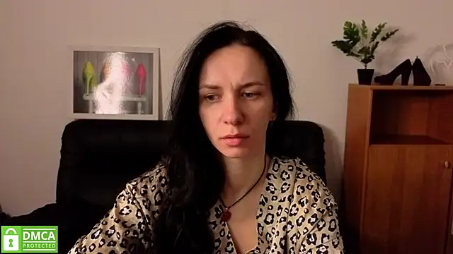 annakillianox online show from 04-10-26, 05:23