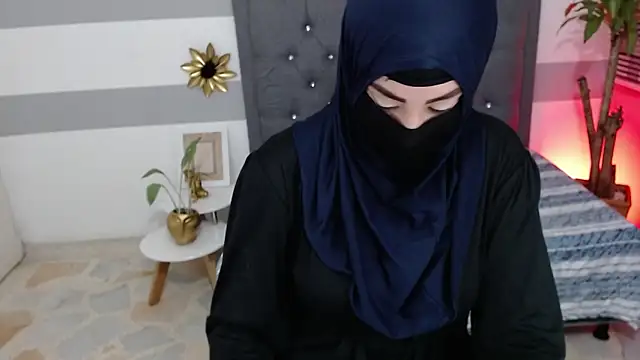 Snapshot of Jalima_sabag chatting on 12-27-24, 07:57 Jalima sabag online show from 12-27-24, 07:57