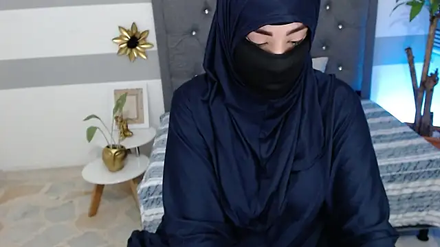 Snapshot of Jalima_sabag chatting on 12-28-24, 11:16 Jalima sabag online show from 12-28-24, 11:16