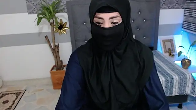 Snapshot of Jalima_sabag chatting on 01-08-25, 01:00 Jalima sabag online show from 01-08-25, 01:00