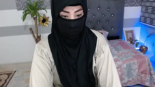 Snapshot of Jalima_sabag chatting on 01-17-25, 10:45 Jalima sabag online show from 01-17-25, 10:45