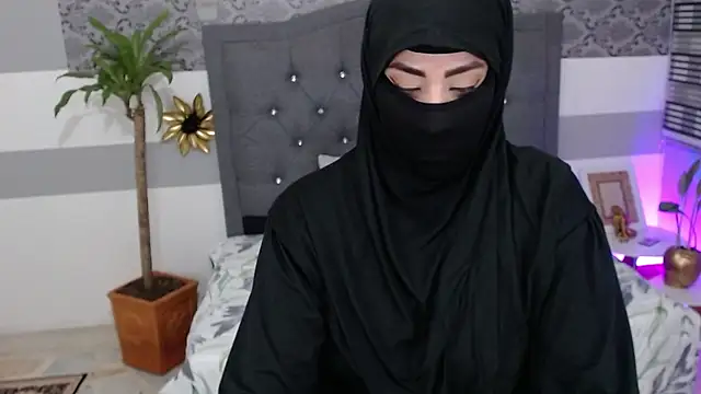 Snapshot of Jalima_sabag chatting on 01-30-25, 10:51 Jalima sabag online show from 01-30-25, 10:51