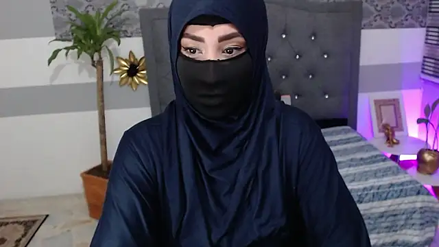 Snapshot of Jalima_sabag chatting on 02-05-25, 07:20 Jalima sabag online show from 02-05-25, 07:20