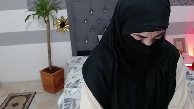 Snapshot of Jalima_sabag chatting on 02-10-25, 07:28 Jalima sabag online show from 02-10-25, 07:28