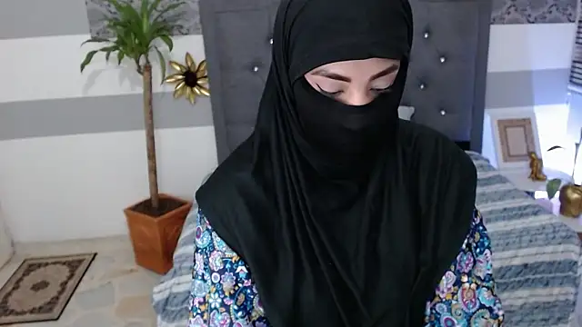Snapshot of Jalima_sabag chatting on 02-27-25, 01:27 Jalima sabag online show from 02-27-25, 01:27