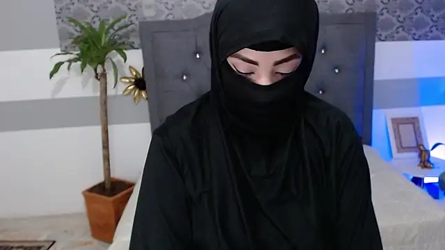Snapshot of Jalima_sabag chatting on 03-04-25, 07:11 Jalima sabag online show from 03-04-25, 07:11