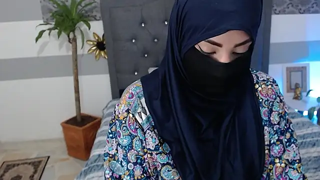 Snapshot of Jalima_sabag chatting on 03-13-25, 12:16 Jalima sabag online show from 03-13-25, 12:16