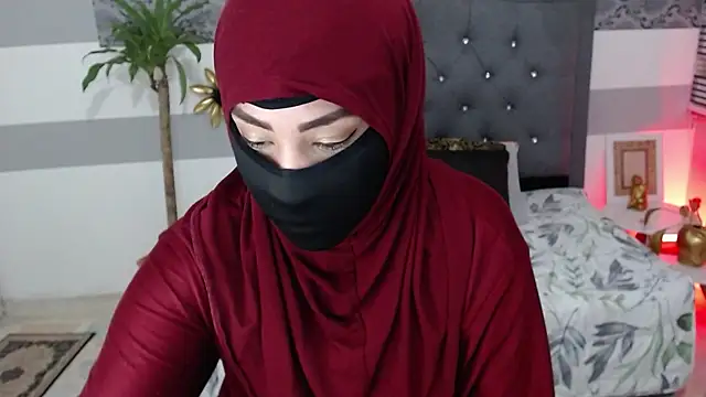 Snapshot of Jalima_sabag chatting on 03-18-25, 08:37 Jalima sabag online show from 03-18-25, 08:37