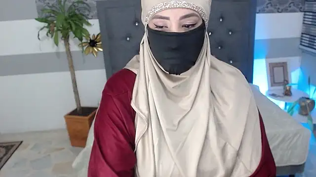 Snapshot of Jalima_sabag chatting on 10-16-25, 07:37 Jalima sabag online show from 10-16-25, 07:37