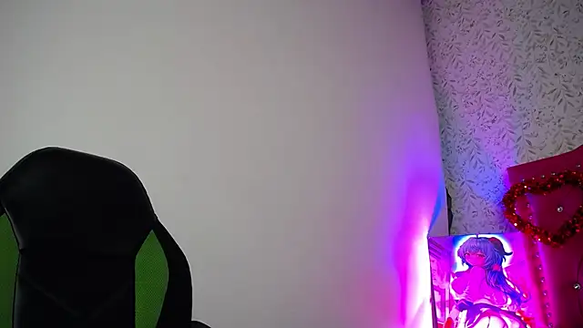 luly pink online show from 09-13-25, 04:34