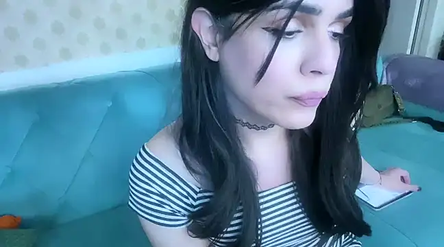 Snapshot of Arab_tgirl chatting on 02-07-25, 11:55 Arab tgirl online show from 02-07-25, 11:55