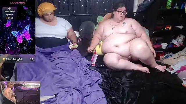 Snapshot of yoursexything79 chatting on 10-09-25, 01:14 yoursexything79 online show from 10-09-25, 01:14