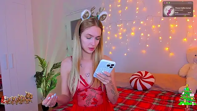 Kamila icee online show from 12-25-24, 10:16