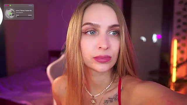 Kamila icee online show from 10-04-25, 06:39