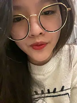 Snapshot of Krixxi22 chatting on 01-03-25, 04:16 Krixxi22 online show from 01-03-25, 04:16