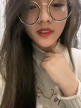 Snapshot of Krixxi22 chatting on 01-07-25, 04:59 Krixxi22 online show from 01-07-25, 04:59