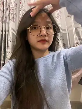 Snapshot of Krixxi22 chatting on 02-12-25, 03:05 Krixxi22 online show from 02-12-25, 03:05