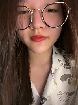 Snapshot of Krixxi22 chatting on 09-14-25, 02:16 Krixxi22 online show from 09-14-25, 02:16