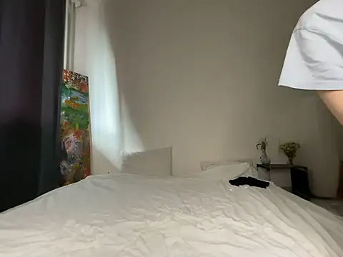 winter  sun online show from 09-23-25, 09:01