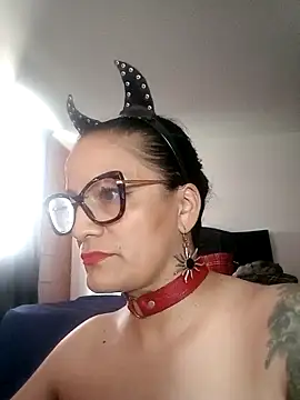 Taylor-hardcore online show from 03-27-26, 07:57