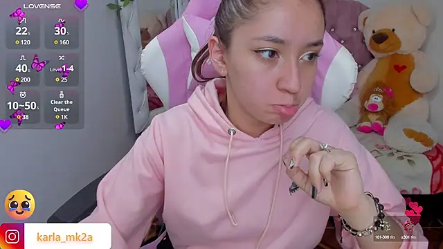 Snapshot of karla_cute01 chatting on 03-14-25, 09:10 karla cute01 online show from 03-14-25, 09:10