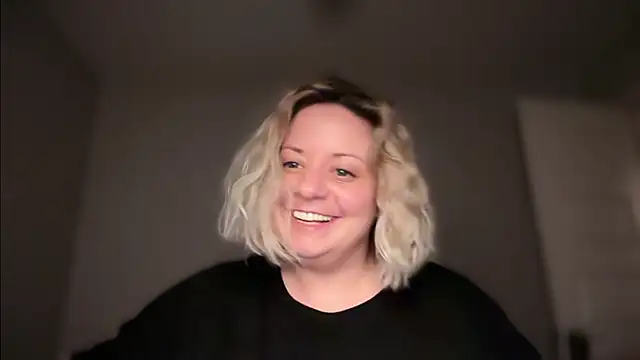 darlingashley online show from 12-21-25, 06:09