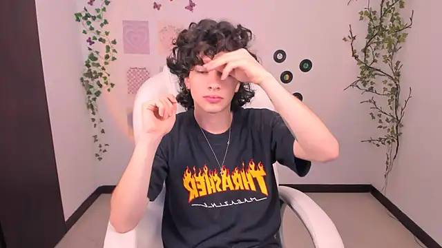 Angelo duarte online show from 09-18-25, 05:59