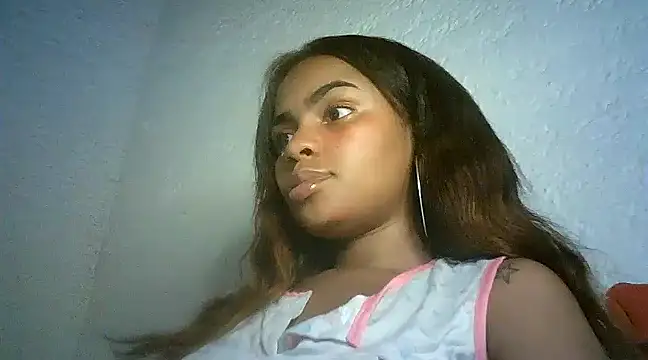 Bellabeltrann online show from 12-19-24, 07:07