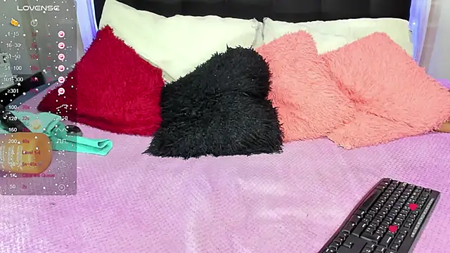 Hanna horny  online show from 02-06-25, 02:11