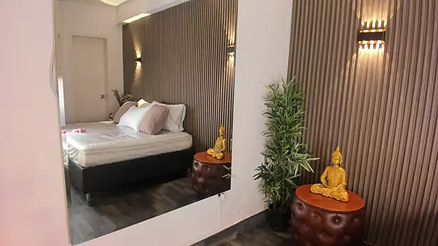 AliceHanz online show from 01-11-26, 11:10