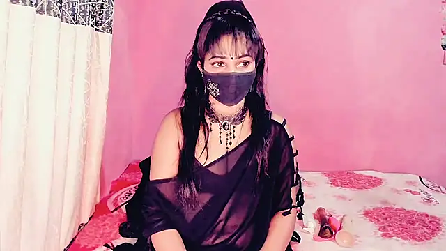 Snapshot of Lexi_Lore_X chatting on 05-24-26, 04:56 Lexi Lore X online show from 05-24-26, 04:56