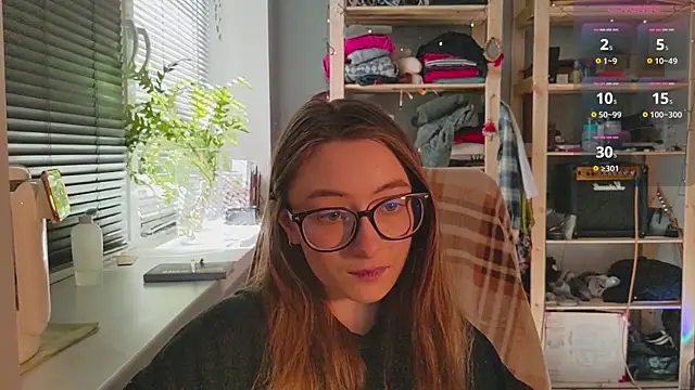 monlight  dana online show from 03-21-25, 11:44