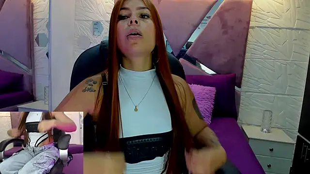 Snapshot of Charlotte_Ice1 chatting on 09-23-25, 05:05 Charlotte Ice1 online show from 09-23-25, 05:05