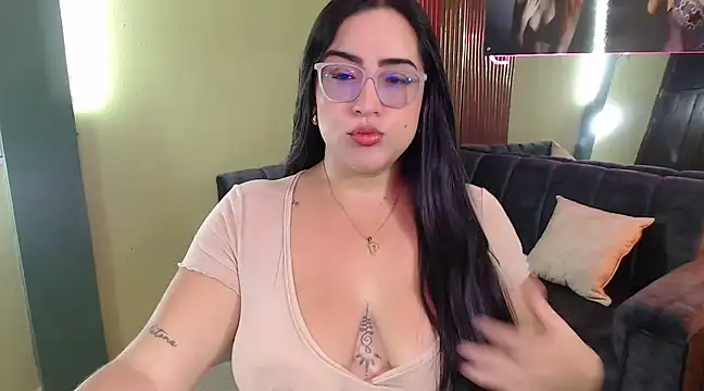 Sofiia davis23 online show from 02-21-25, 01:44