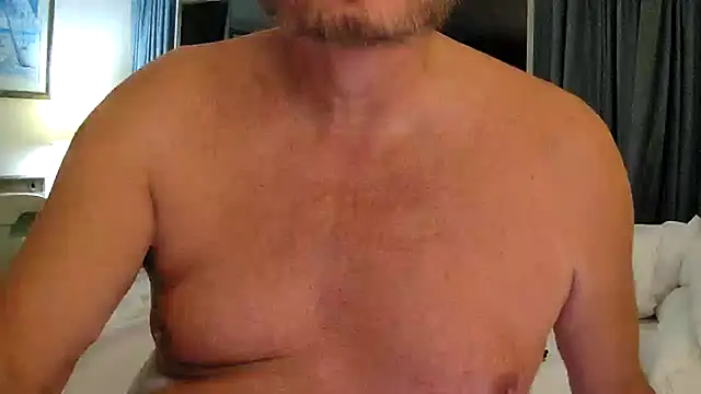 Snapshot of theclubist111 chatting on 12-14-25, 03:23 theclubist111 online show from 12-14-25, 03:23