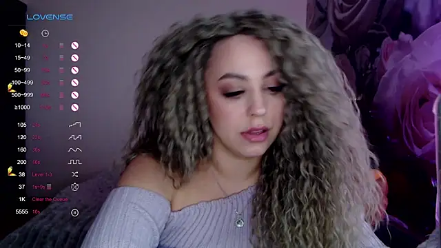  Just a queen 3 online show from 03-06-25, 06:16