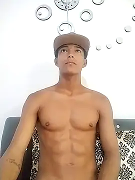 Snapshot of Demiansteven2 chatting on 01-20-25, 07:35 Demiansteven2 online show from 01-20-25, 07:35