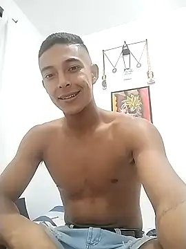 Snapshot of Demiansteven2 chatting on 02-11-25, 03:29 Demiansteven2 online show from 02-11-25, 03:29