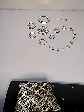 Snapshot of Demiansteven2 chatting on 02-15-25, 12:48 Demiansteven2 online show from 02-15-25, 12:48