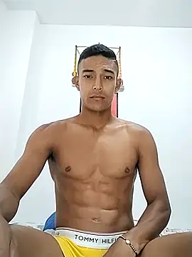 Snapshot of Demiansteven2 chatting on 02-15-25, 10:10 Demiansteven2 online show from 02-15-25, 10:10