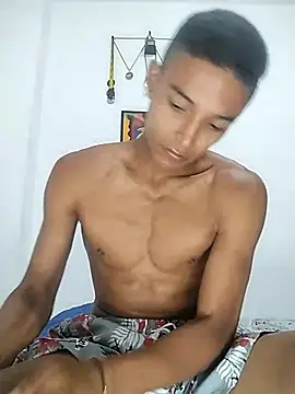 Snapshot of Demiansteven2 chatting on 02-17-25, 10:36 Demiansteven2 online show from 02-17-25, 10:36