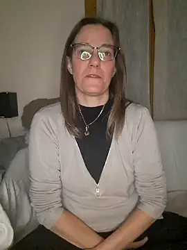 SpiceLea online show from 12-19-24, 10:21