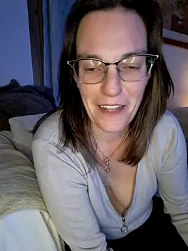 SpiceLea online show from 01-18-25, 09:34