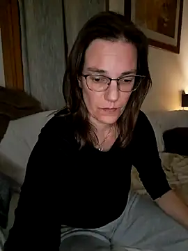 SpiceLea online show from 01-24-25, 09:47