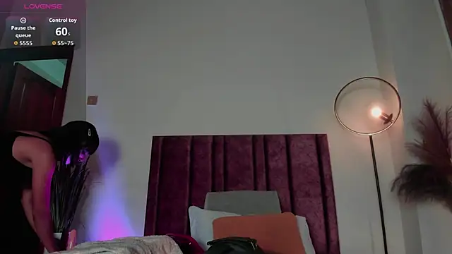 AlissaNix online show from 03-28-26, 01:05