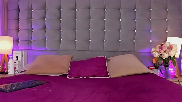 Poacahontasfg online show from 02-22-25, 03:56