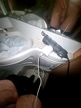 baaadboy10 online show from 12-18-25, 09:54